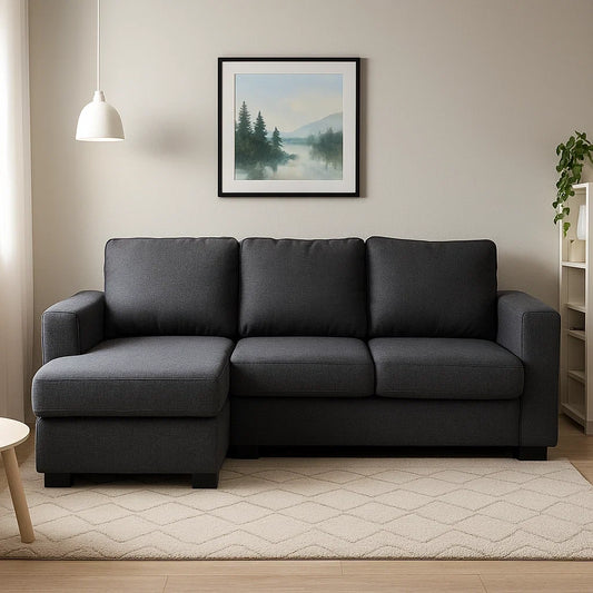 Sofá Chaise Longue de Tres Plazas en Tela Gris Oscuro Estilo Moderno