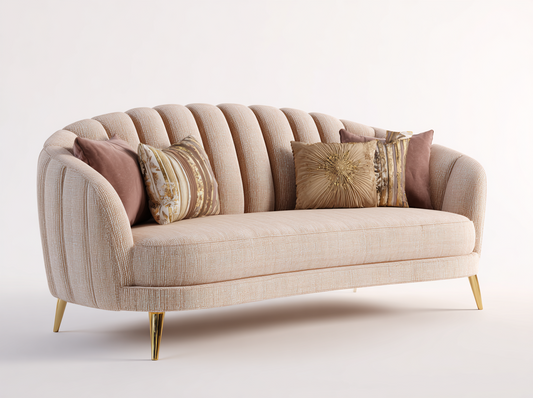 Sofá Elegante Beige con Patas Doradas y Cojines Decorativos de Lujo