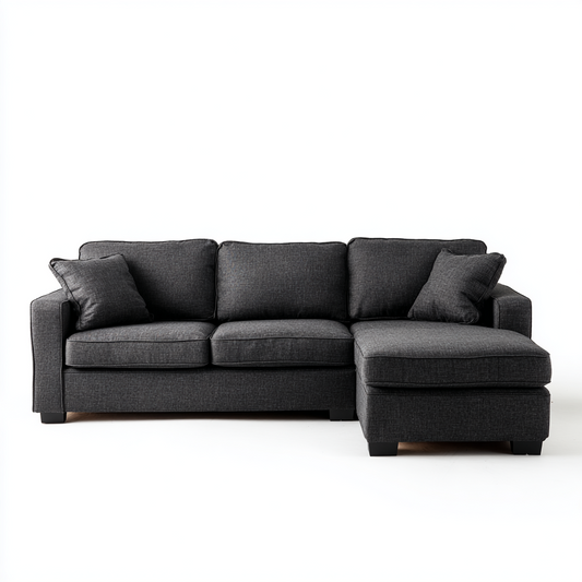 Sofá Chaise Longue de Tres Plazas en Tela Gris Oscuro con Cojines